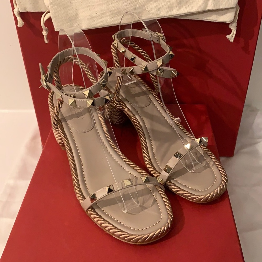 Valentino Garavani Rockstud Sandals
